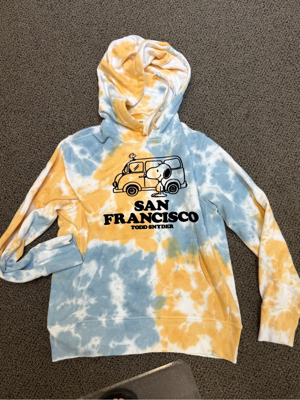 Todd Snyder x Peanuts Men's hooded Sweatshirt San Francisco city collection